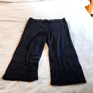 * Old Navy Comfy Capris